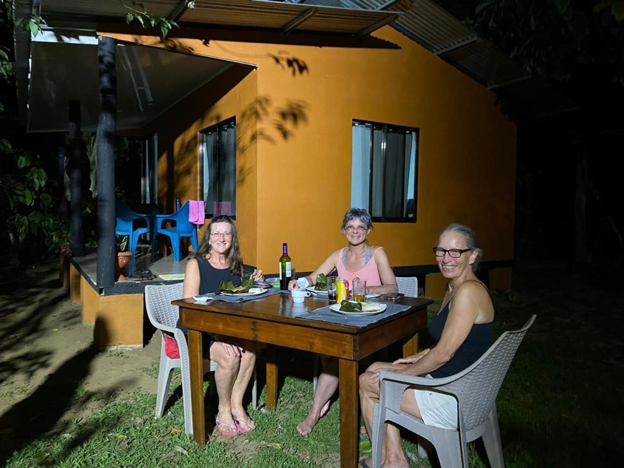 Cabinas Corcovado Green Parrot, Los Planes Drake Drakes Bay Exterior foto